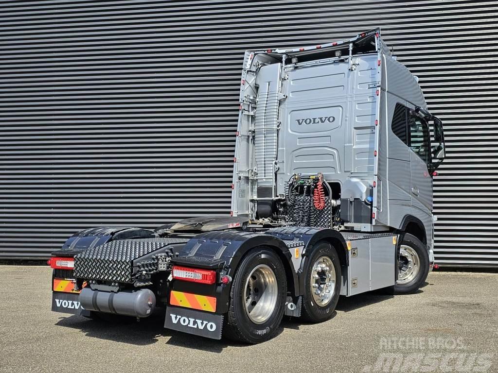 Volvo FH 500 6X2 PUSHER / SPECIAL INTERIOR Tractor Units