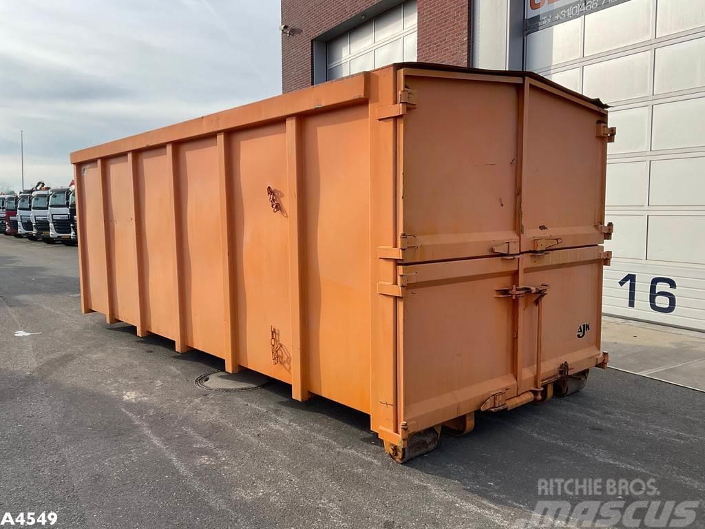  Container 30m³ Obytné kontejnery