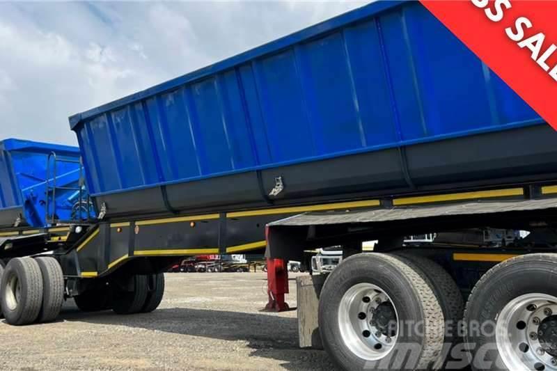CIMC MAY MADNESS SALE: 2018 CIMC 40M3 SIDE TIPPER Other trailers