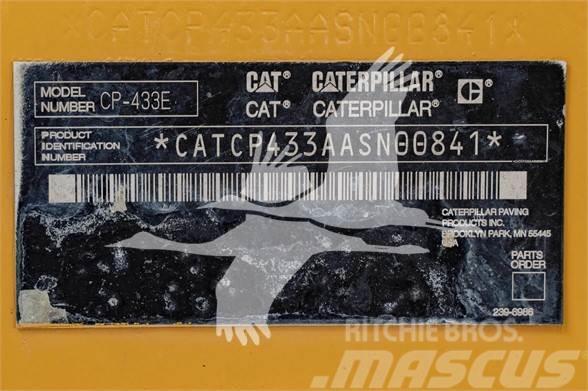 CAT CP-433E Tahačové válce