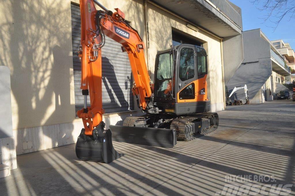 Doosan DX 62 R-3 NEW UNUSED Mini excavators < 7t (Mini diggers)