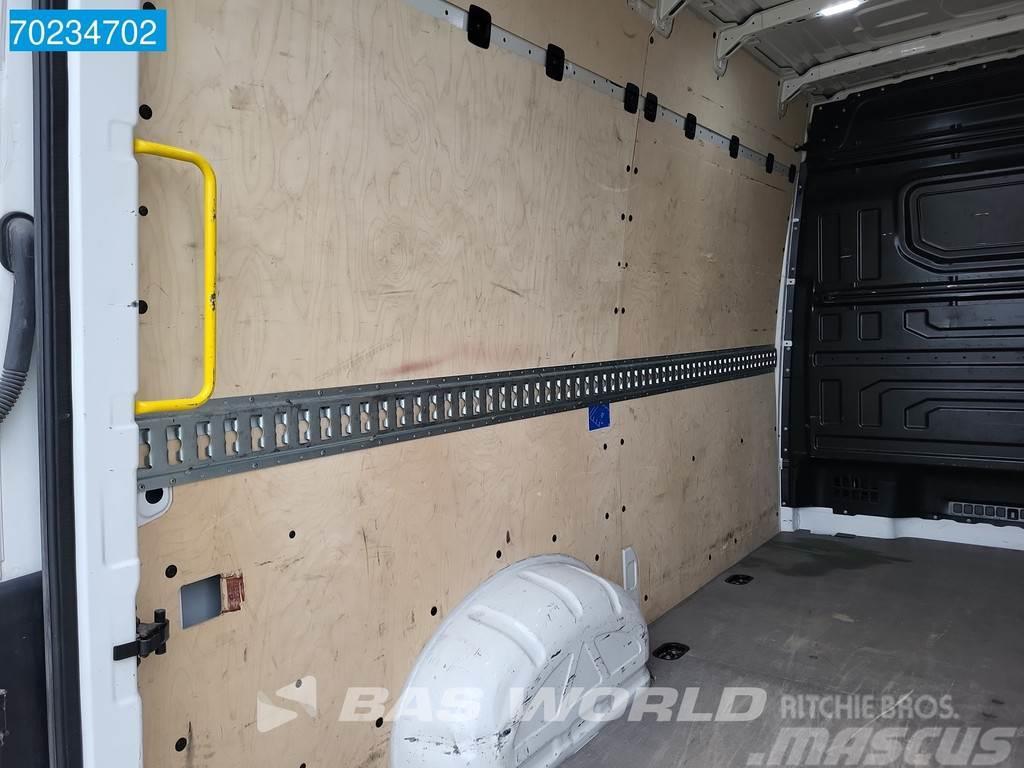 Volkswagen Crafter 102pk L3H3 Airco Cruise Parkeersensoren L2 Panel vans