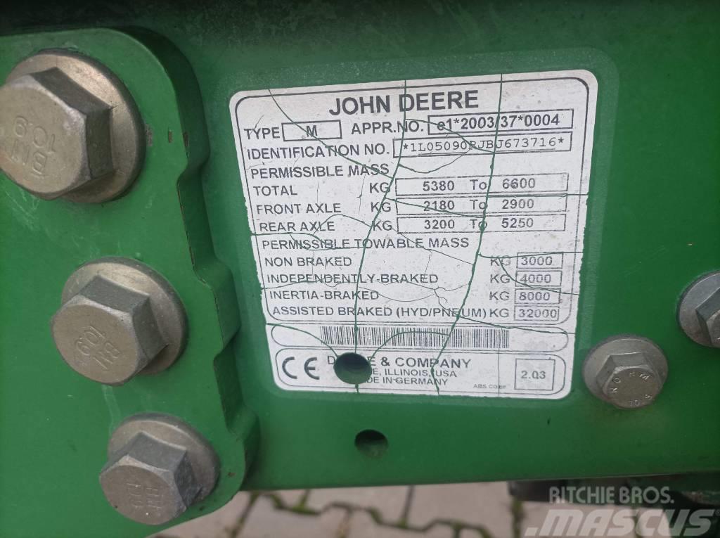 John Deere 5090 R Tractors