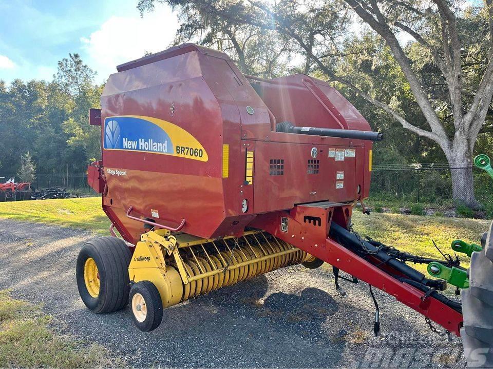 New Holland BR 7060 Round balers