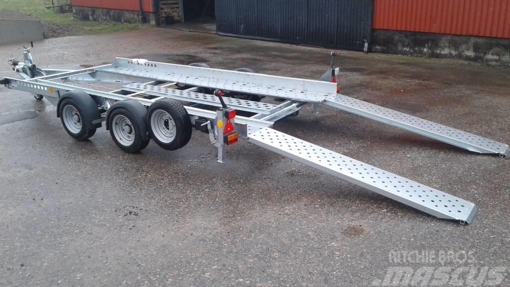 Ifor Williams CT 136 Vehicle transport trailers