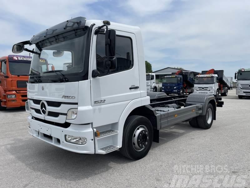 Mercedes-Benz MB ATEGO 1522 EURO 5 Chassis Cab trucks