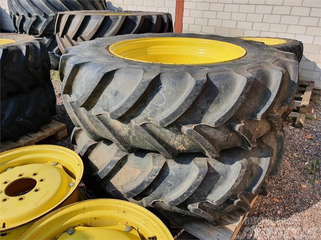 Firestone 420/85R34 x2 Tyres, wheels and rims