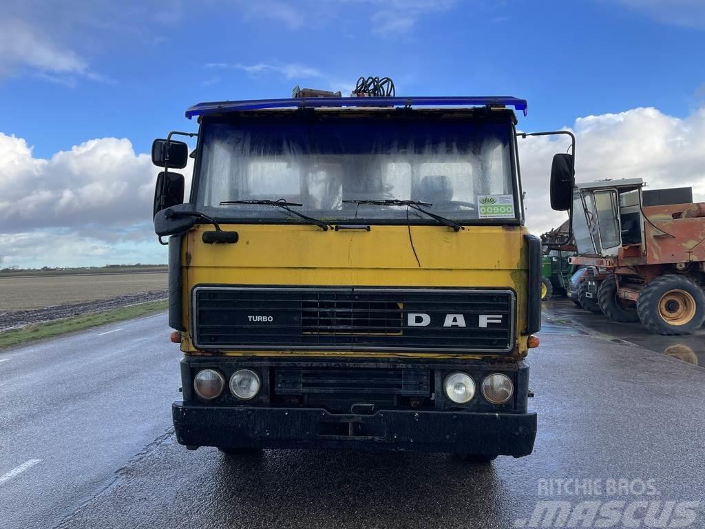 DAF 2100 Flatbed / Dropside trucks