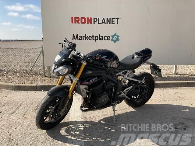 Triumph Speed Triple 1200RD Other
