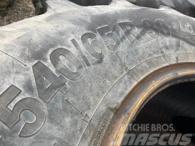 Alliance 540/65R30 Tyres, wheels and rims