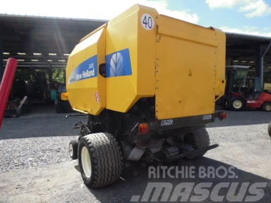 New Holland BR7060 AUTOWRAP Round balers