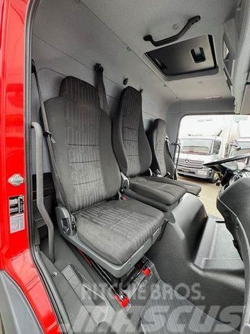 Mercedes-Benz Atego 1224 L*Koffer 7,2m*3 Sitze*AHK* Box body trucks