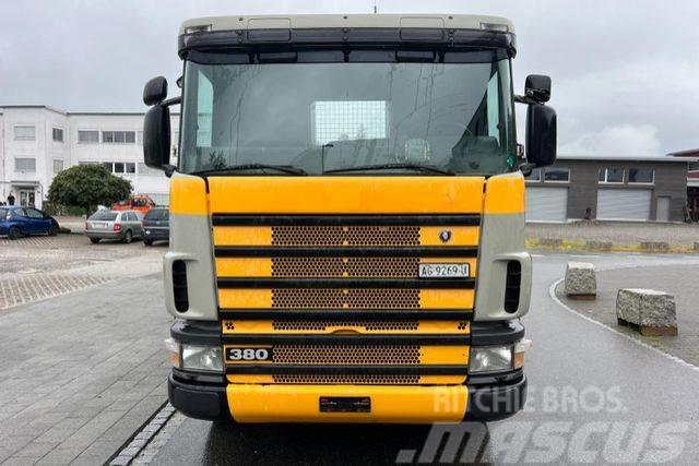 Scania R114 380 6x4 Cable lift demountable trucks