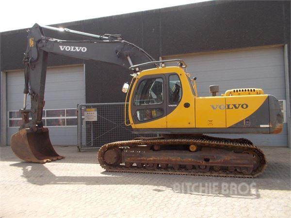 Volvo EC210LC Crawler excavators