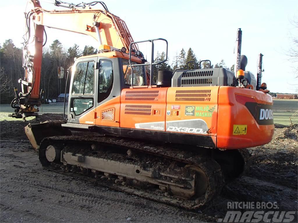 Doosan DX300LC-5 Crawler excavators