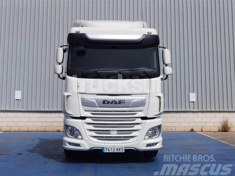 DAF XF530FT Tractor Units
