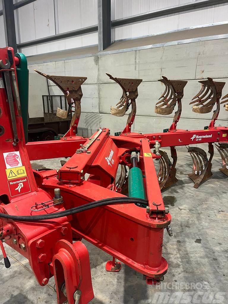 Kverneland LO 85/300 Conventional ploughs
