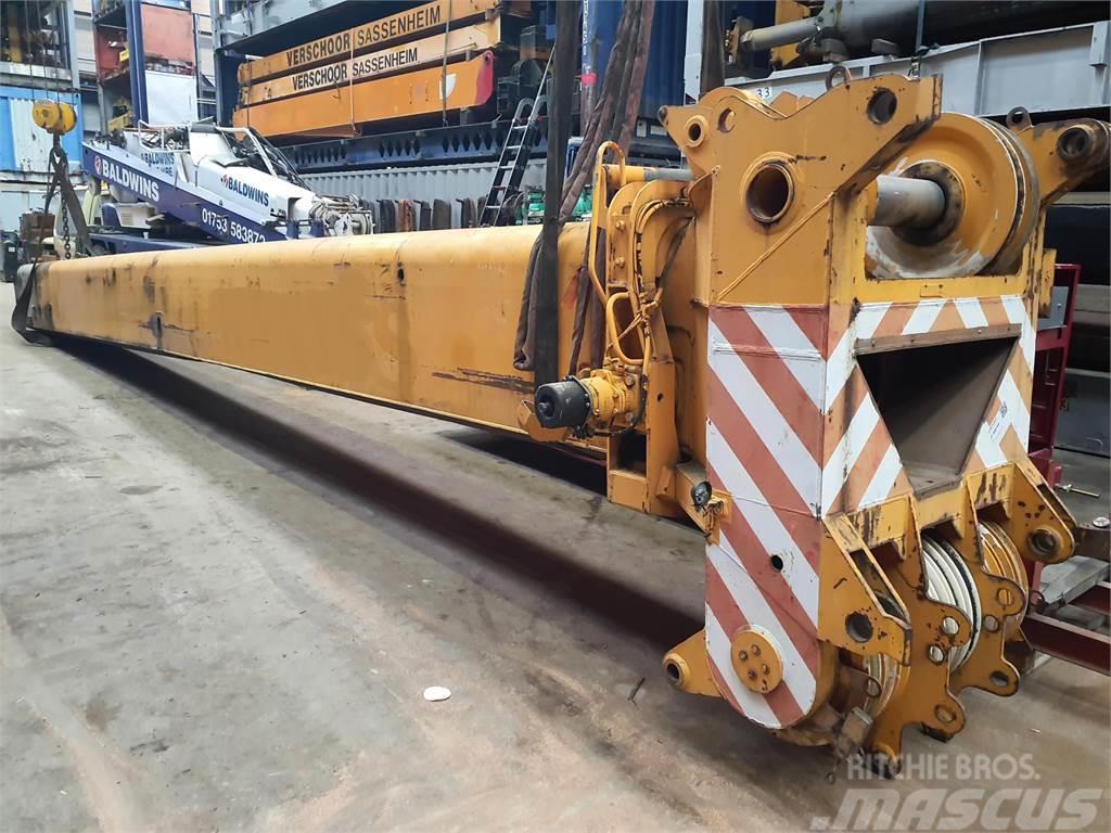 Liebherr LTM 1300 telescopic section 3 and 4 Crane parts and equipment