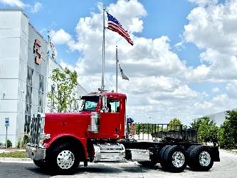 Peterbilt 389