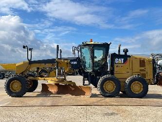 CAT 140M2