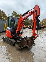 Kubota U 27-4