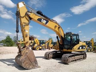 CAT 323 D L