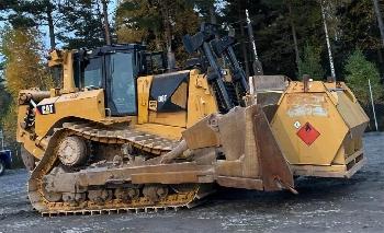 CAT D8T