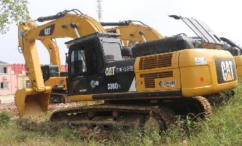CAT 330D