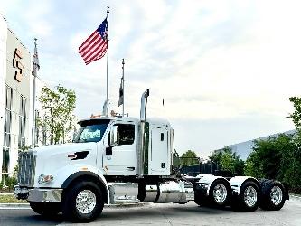 Peterbilt 567