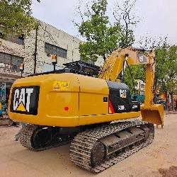 CAT 320 D