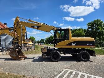 CAT M322C