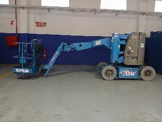 JLG E 300 AJP