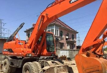 Doosan DH210W