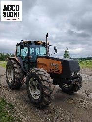 Valtra 8400