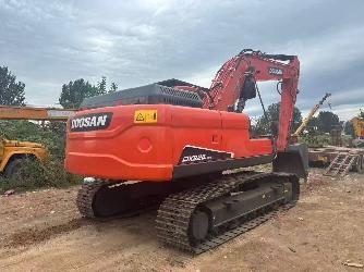 Doosan DX 225