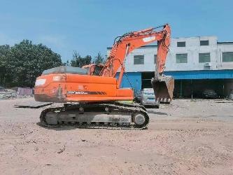 Doosan DX 260