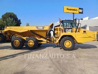CAT 725C