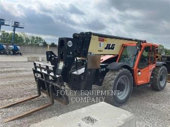 JLG 1055C