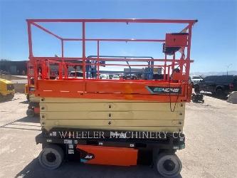 JLG ES4046