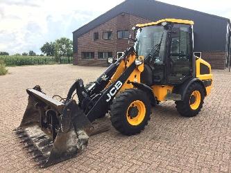 JCB 406