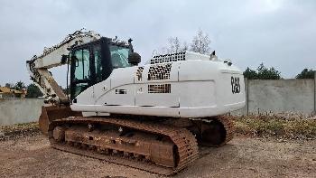CAT 329 D LN