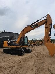 CAT 320D
