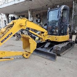 Komatsu PC 40