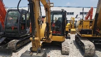 CAT 305