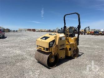 CAT CB22