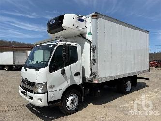 Hino 195