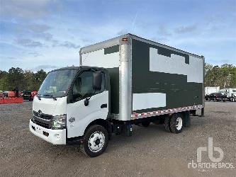 Hino 195