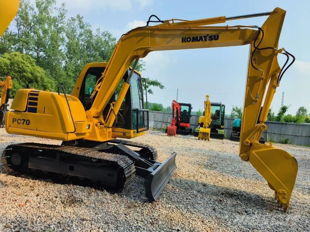 Komatsu PC 70-7 Pásová rýpadla