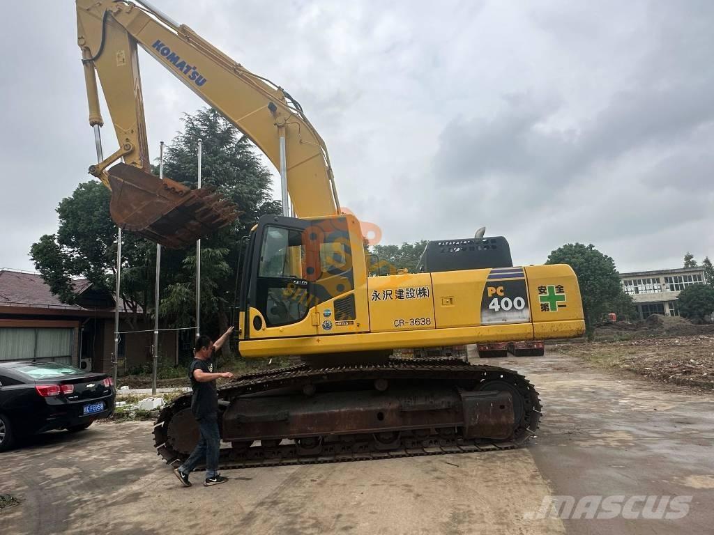 Komatsu PC 450 LC-8 Pásová rýpadla