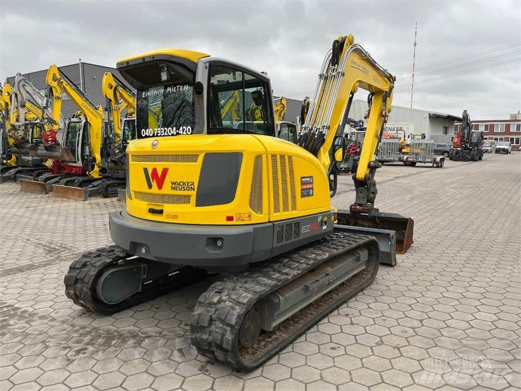 Neuson EZ80 Midi rýpadla 7t - 12t